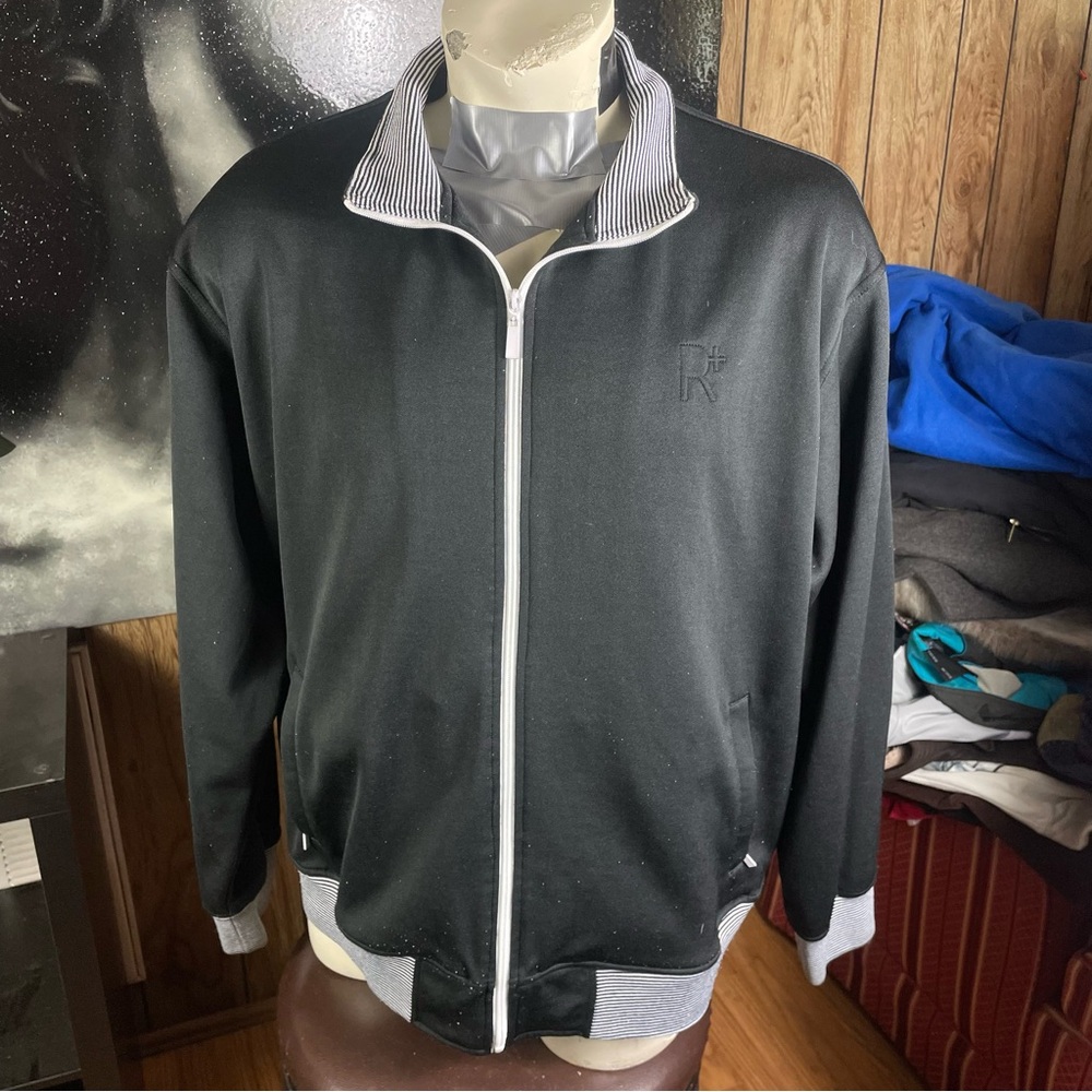 Rocawear Jacket Men’s Size XXL Black  Full Zip Jacket With Pockets Casual Sports